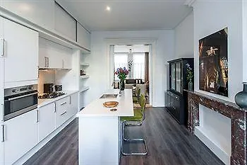 Apartment Hermitage Canal View